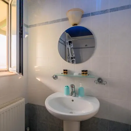 ヴィラ Semiramis With Pool カラマタ