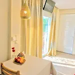 Semiramis With Pool Villa *