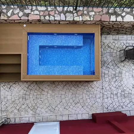 Semiramis With Pool Villa Kalamáta