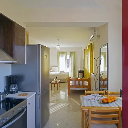 Semiramis With Pool *