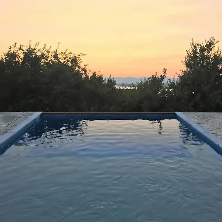 Semiramis With Pool Villa Kalamáta