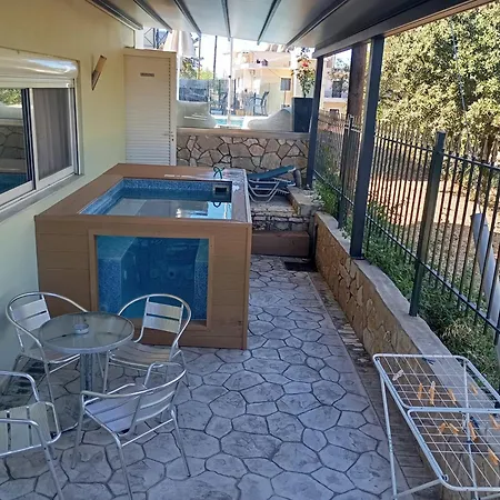 Semiramis With Pool * Kalamata