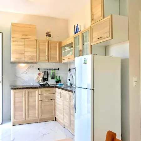 Semiramis With Pool Villa *