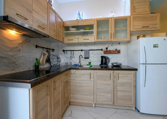 Semiramis With Pool Villa