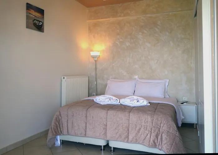 Semiramis With Pool Villa Kalamata