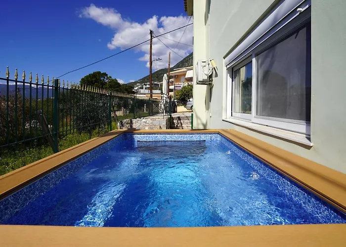 Semiramis With Pool * Kalamata