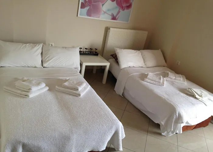 Semiramis With Pool *