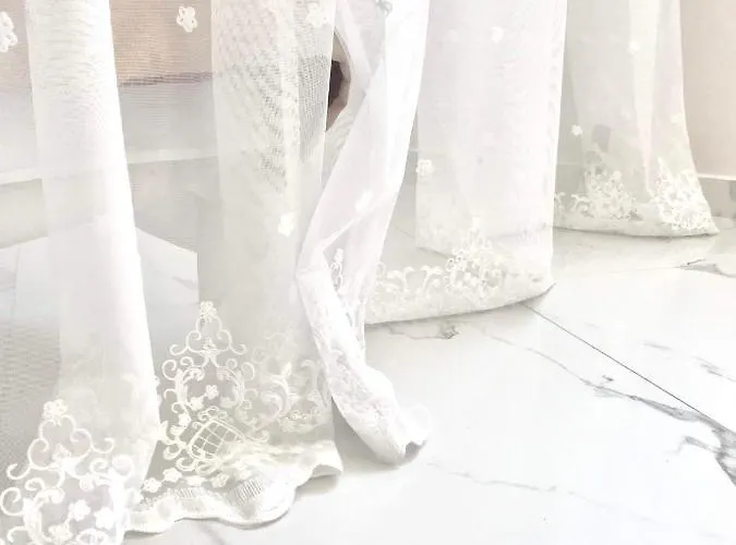 Semiramis With Pool كالاماتا