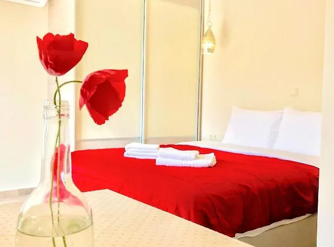 Semiramis With Pool Villa Kalamata